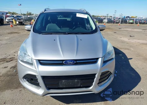 2016 Ford Escape Titanium из США, поврежденный, VIN 1FMCU0JX0GUC80790